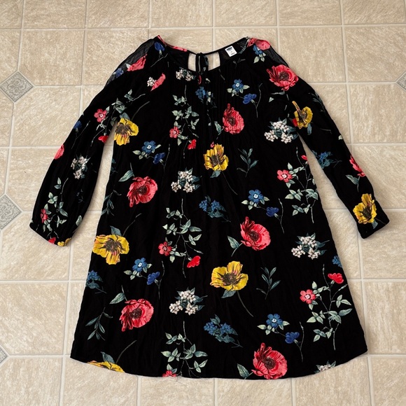 Old Navy Dresses & Skirts - Old Navy Floral Cold Shoulder Dress